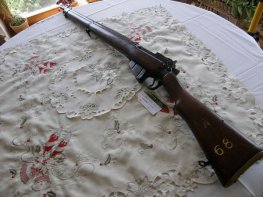 Enfield No.4 MK 2 v.č.103705 r. 303 Brit. Enfield No.4 MK 2 v.č.103705 r. 303 Brit.