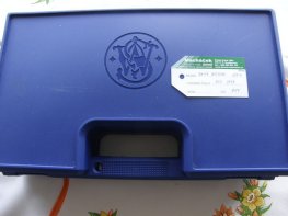 Revolver Smith Wesson Mod.629-4 v.č BBS 3853 r. 44 Mag Revolver Smith Wesson Mod.629-4 v.č BBS 3853 r. 44 Mag