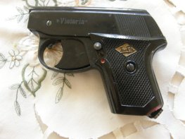 Start. a plynová pistole Victoria r. 6 mm Start. a plynová pistole Victoria r. 6 mm