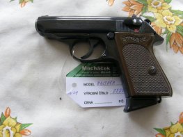 Pistole Walther PPK v.č. 232581 r. 7,65 Br. Pistole Walther PPK v.č. 232581 r. 7,65 Br.
