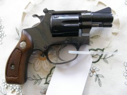 Revolver Smith Wesson Mod.34 v.č.M M 87421 cal. 22 LR Revolver Smith Wesson Mod.34 v.č.M M 87421 cal. 22 LR