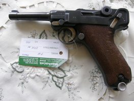 Pistole P 08 v.č. 7748 m r. 9 mm Luger Pistole P 08 v.č. 7748 m r. 9 mm Luger