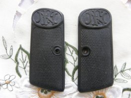 Pažbičky na pistoli FN kopie Pažbičky na pistoli FN kopie