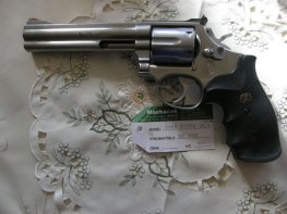 Revolver Smith Wesson Mod. 686-3 v.č.BBE 0842 r. 357 Mag. Revolver Smith Wesson Mod. 686-3 v.č.BBE 0842 r. 357 Mag.