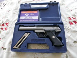 Pistole Colt Target v.č.TM 06449 cal. 22 Pistole Colt Target v.č.TM 06449 cal. 22