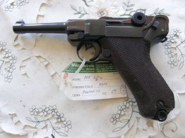 Pistole P 08 Byf 41 v.č.9379 r. 9 mm L Pistole P 08 Byf 41 v.č.9379 r. 9 mm L