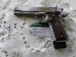 Pistole Colt Gold Cup MK IVv.č. SS55840 r. 45 ACP Pistole Colt Gold Cup MK IVv.č. SS55840 r. 45 ACP