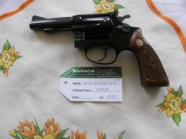 Revolver Smith Wesson Mod. 43 v.č.115819 r. 22 LR. Revolver Smith Wesson Mod. 43 v.č.115819 r. 22 LR.