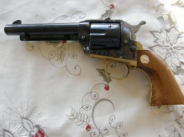 Revolver Armi Jager-Dakota v.č.29297 r, 45 LC  Revolver Armi Jager-Dakota v.č.29297 r, 45 LC