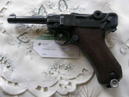 Pistole P 08 v.č.9522 c r. 9 mm Luger Pistole P 08 v.č.9522 c r. 9 mm Luger