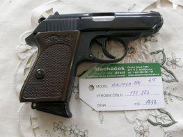 Pistole Walther PPK v.č.133383 r. 7,65 Br. Pistole Walther PPK v.č.133383 r. 7,65 Br.