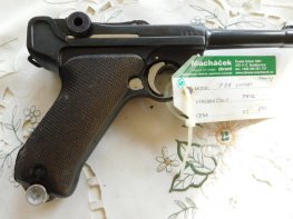 Pistole P 08 Erfurt v.č.7812 r. 9 mm Luger Pistole P 08 Erfurt v.č.7812 r. 9 mm Luger