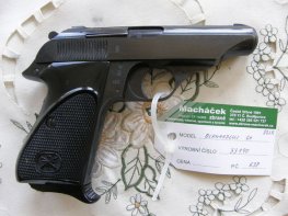 Pistole Bernardelli Mod. 60 v.č.33190 r. 22 LR Pistole Bernardelli Mod. 60 v.č.33190 r. 22 LR