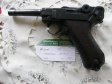 Pistole P 08 byf 42 v.č.8617 n r. 9 mm Luger černá vdova