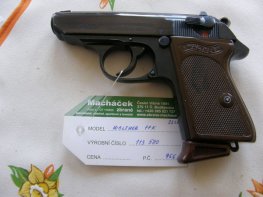 Pistole walther PPK v.č.113580 r. 22 Lr.. Pistole walther PPK v.č.113580 r. 22 Lr..